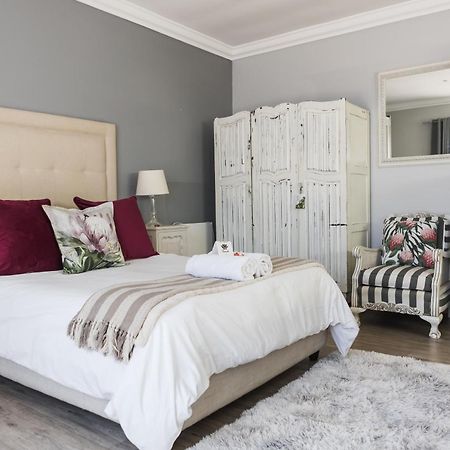 Namaste Spacious Studio Apartment Langebaan Exterior foto